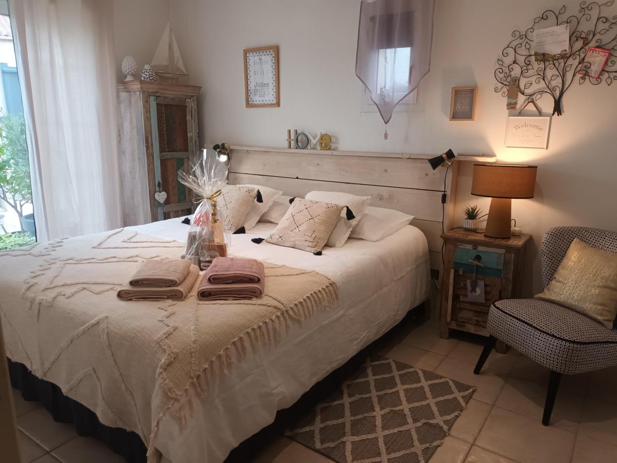 Bed & Breakfast Jolie Petite Cote D'azur. Fréjus